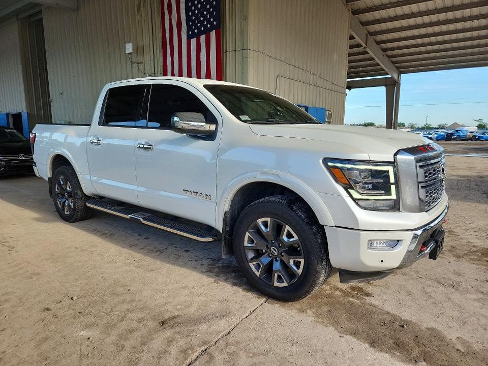 2023 NISSAN TITAN PLATINUM RESERVE 4