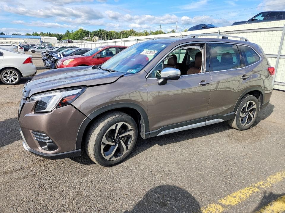2023 SUBARU FORESTER TOURING - 1