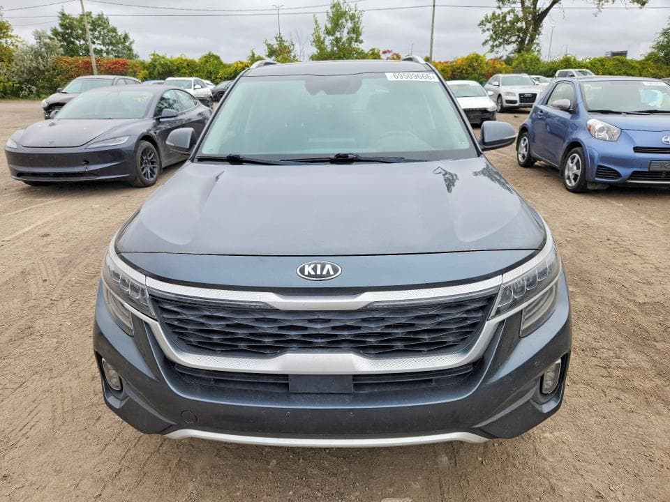 2021 KIA SELTOS EX 5