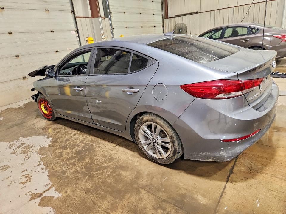 2017 HYUNDAI ELANTRA SE 2
