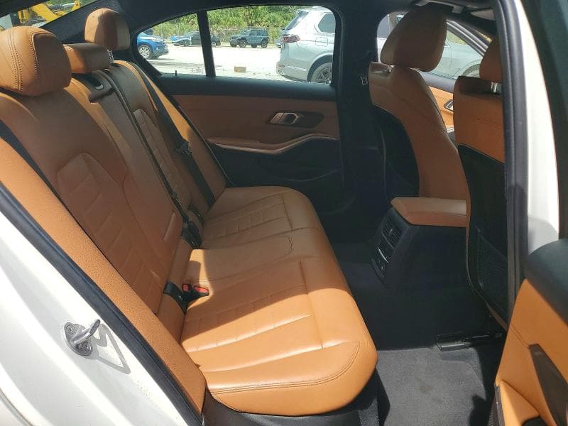 2020 BMW 330I 10