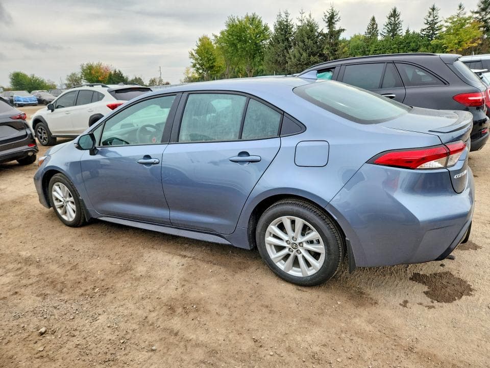 2026 TOYOTA COROLLA SE 2
