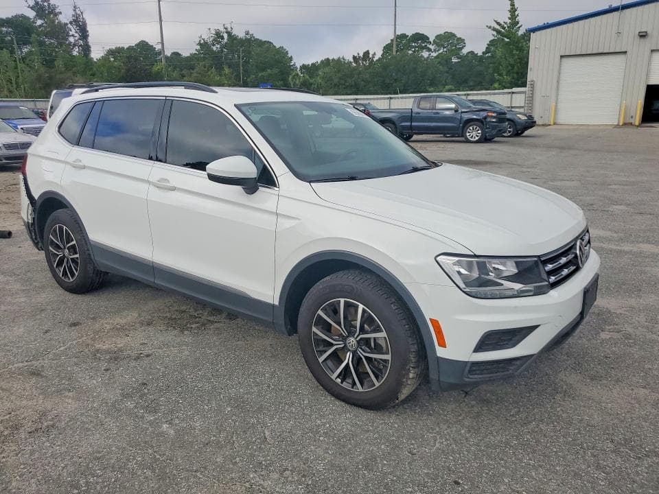 2021 VOLKSWAGEN TIGUAN SE 4