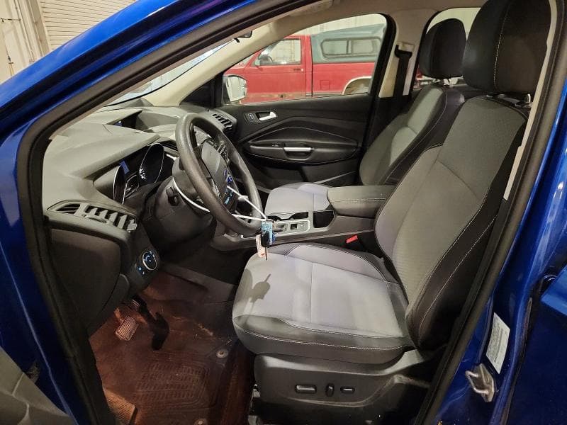 2017 FORD ESCAPE SE 7