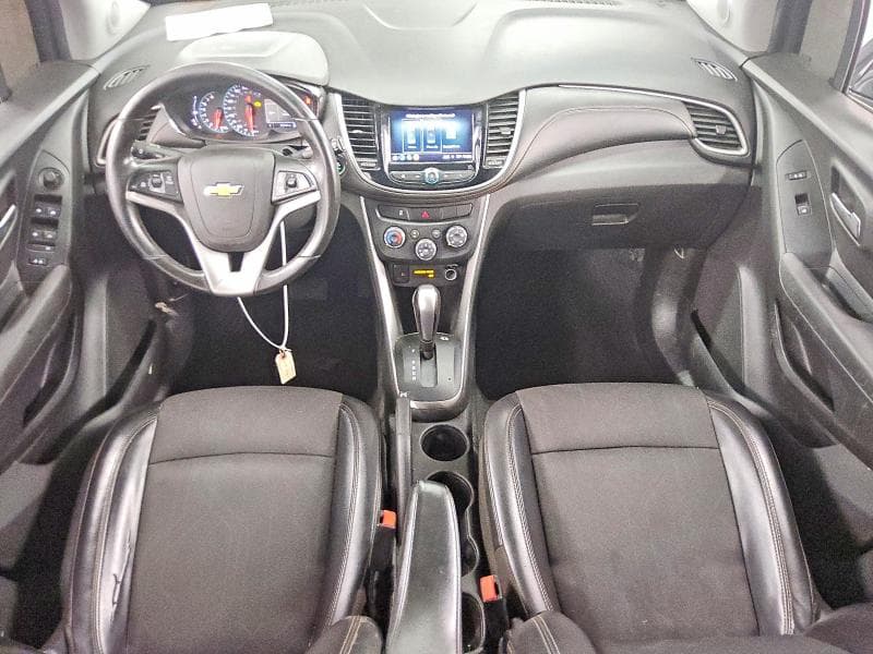 2018 CHEVROLET TRAX 1LT 8