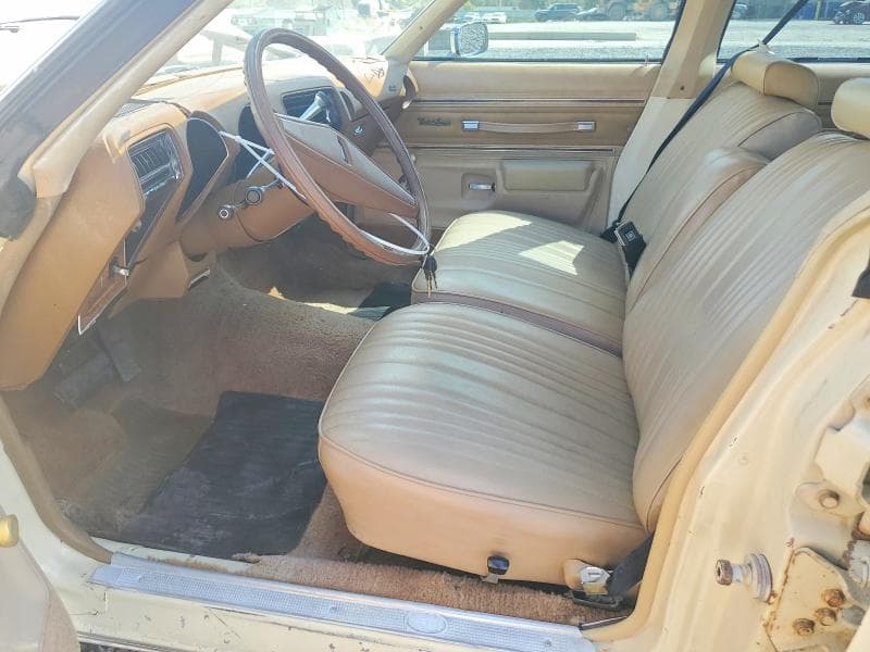 1976 OLDSMOBILE CUTLASS 7