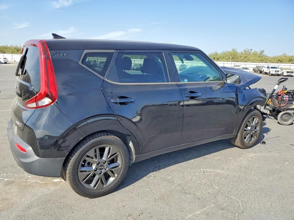 2021 KIA SOUL S 3