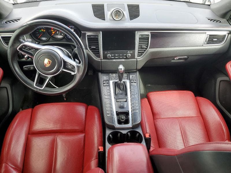 2017 PORSCHE MACAN GTS 8