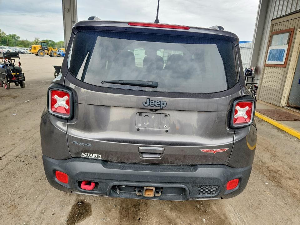2018 JEEP RENEGADE TRAILHAWK 6