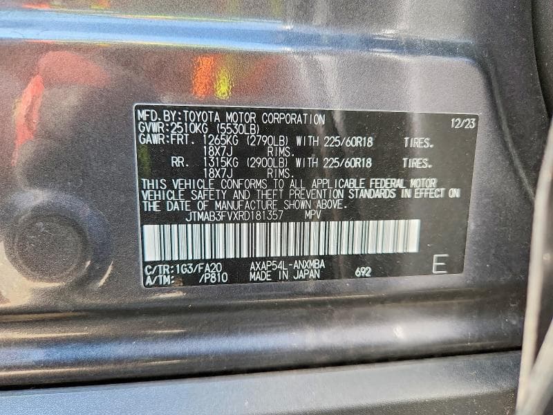 2024 TOYOTA RAV4 SE 13