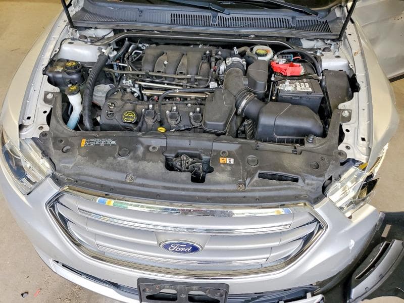 2018 FORD TAURUS SEL 11