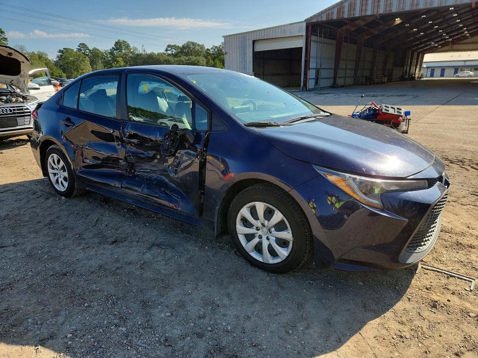 2022 TOYOTA COROLLA LE 4