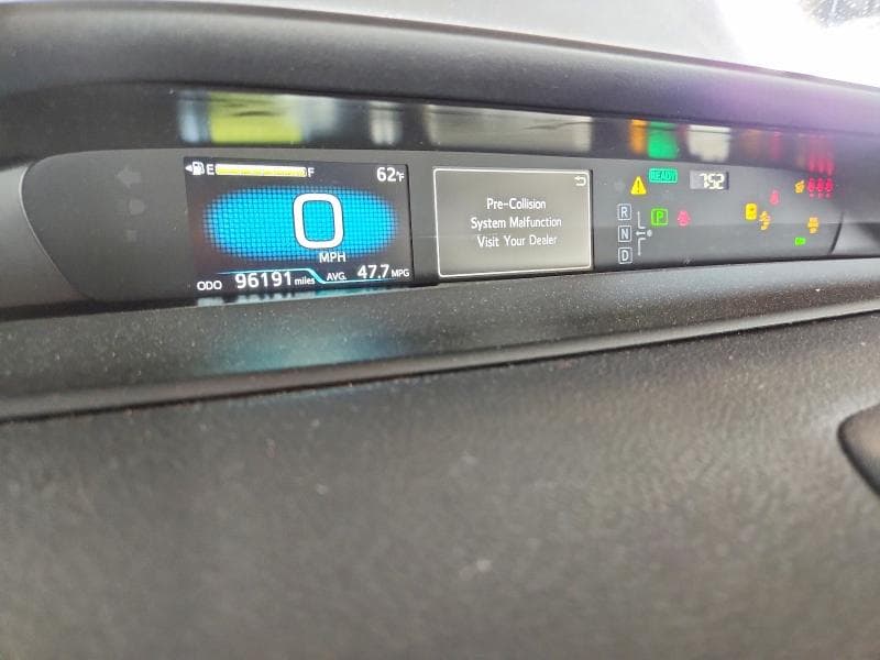 2021 TOYOTA PRIUS LE AWD-E 9