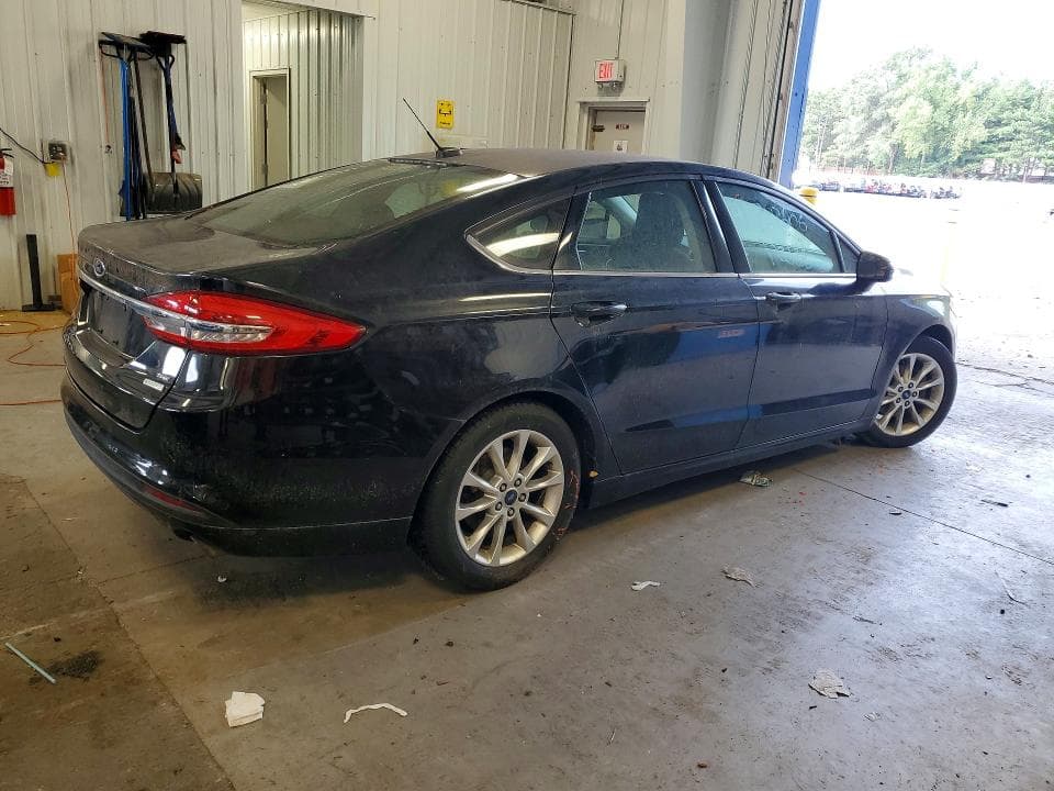 2017 FORD FUSION SE 3