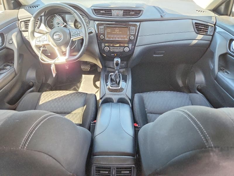 2020 NISSAN ROGUE SV 8