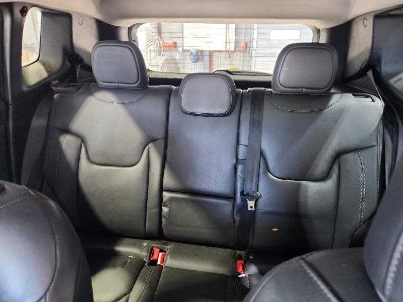 2020 JEEP RENEGADE LIMITED 10