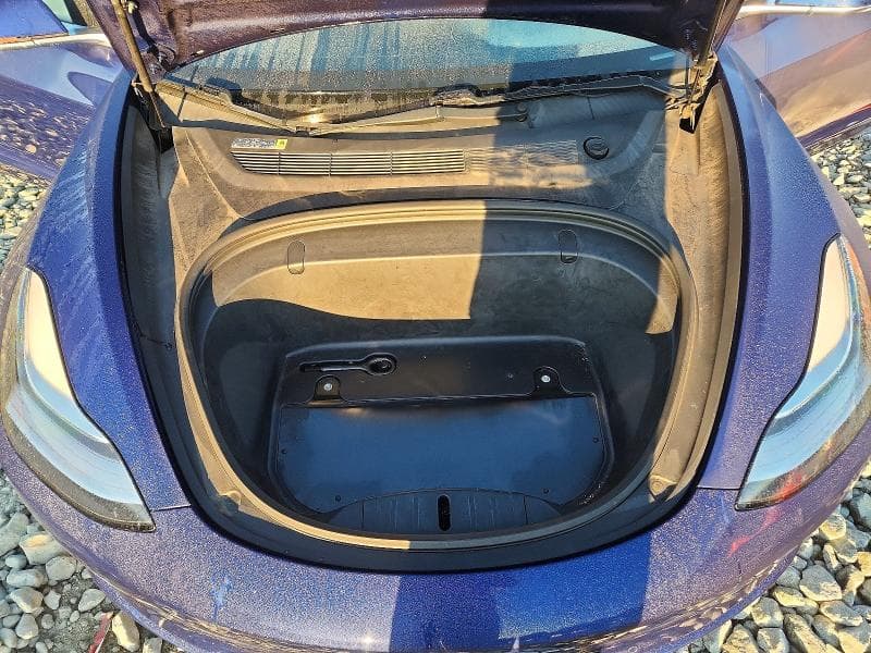 2018 TESLA MODEL 3 11