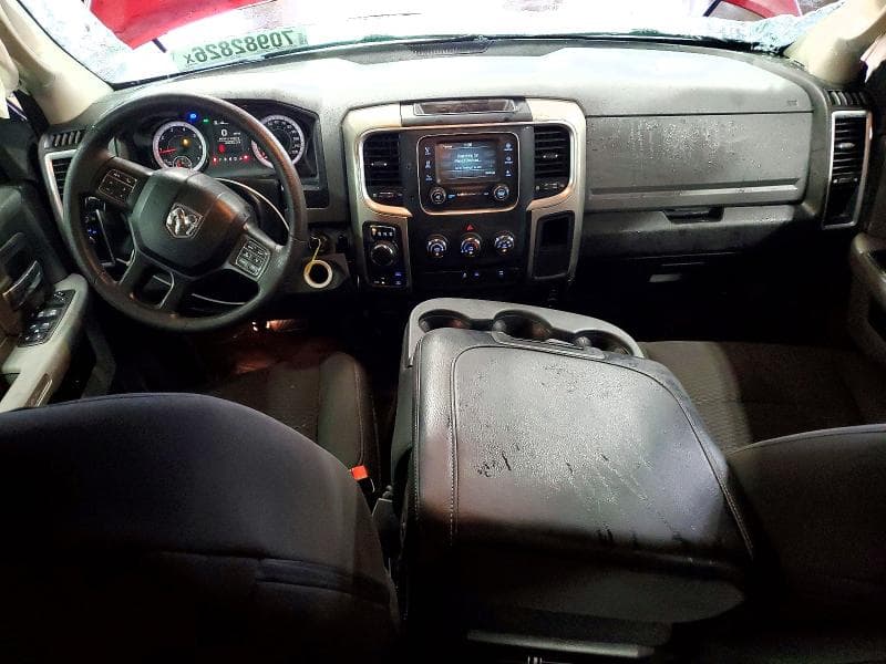 2019 RAM 1500 CLASSIC SLT 8