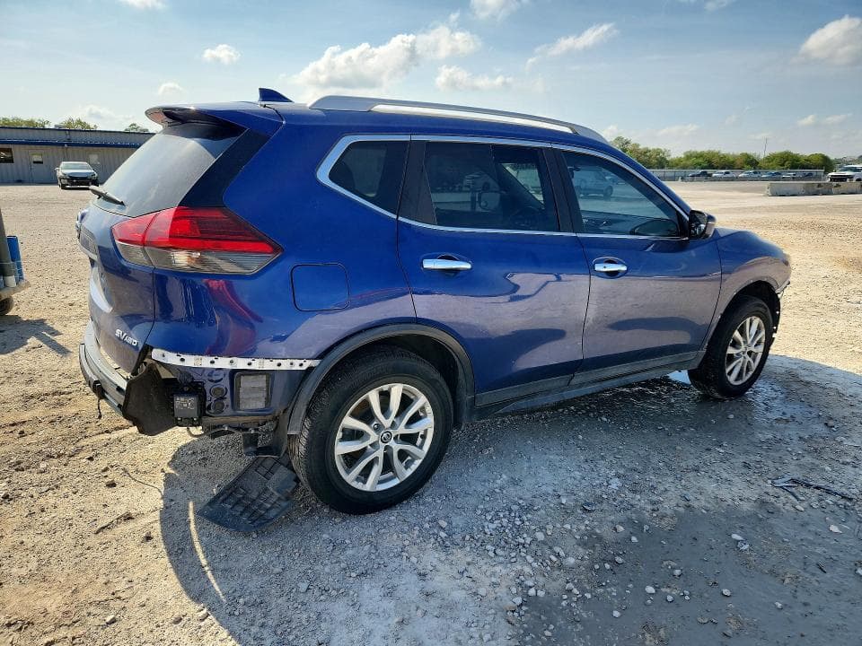 2018 NISSAN ROGUE SV 3