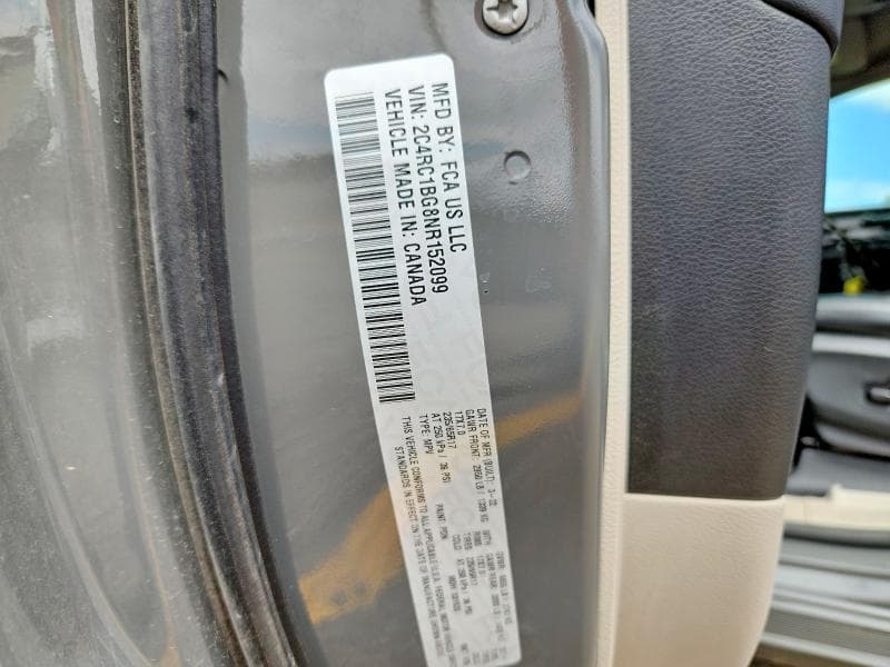 2022 CHRYSLER PACIFICA TOURING L 14