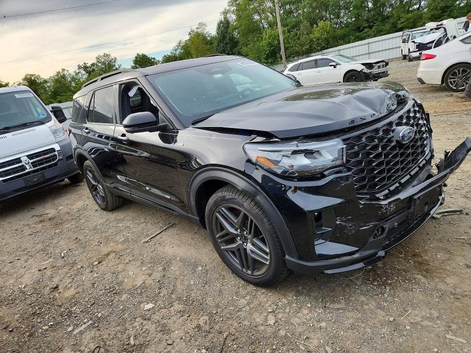 2025 FORD EXPLORER ST-LINE 4