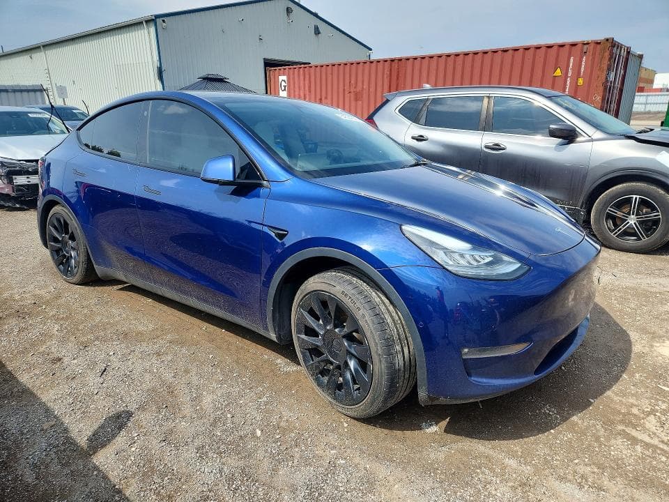 2022 TESLA MODEL Y 4