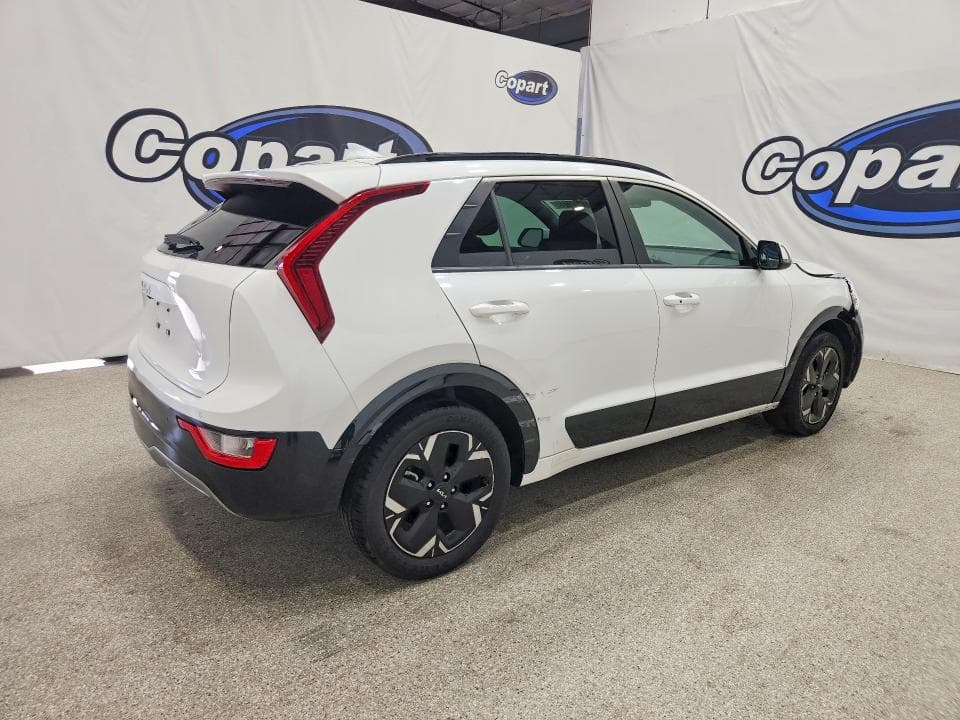 2023 KIA NIRO WIND 3