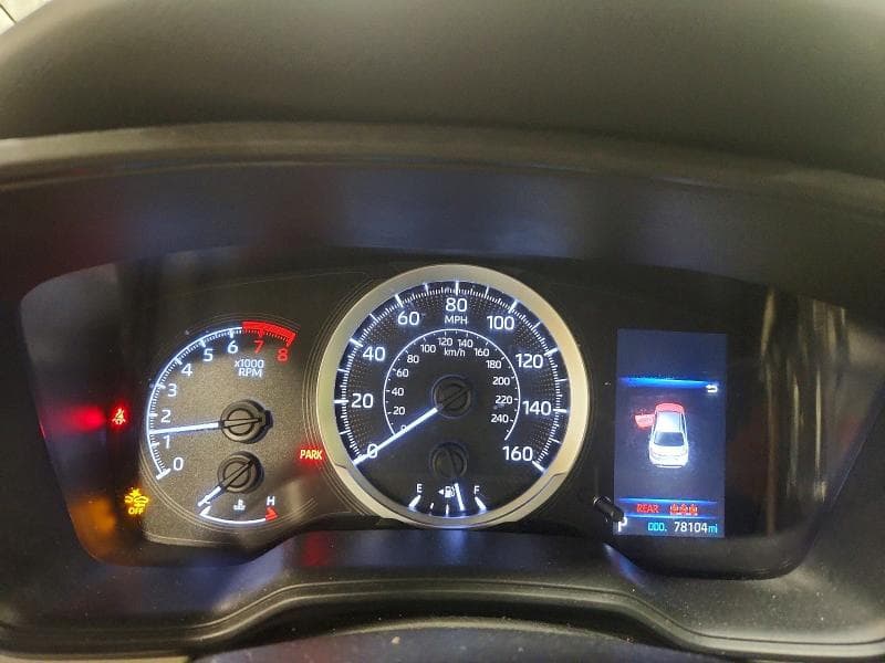 2021 TOYOTA COROLLA LE 9