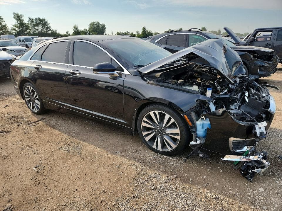 2017 LINCOLN MKZ RESERVE 4