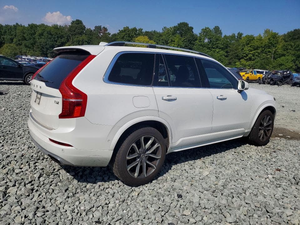 2017 VOLVO XC90 T6 3