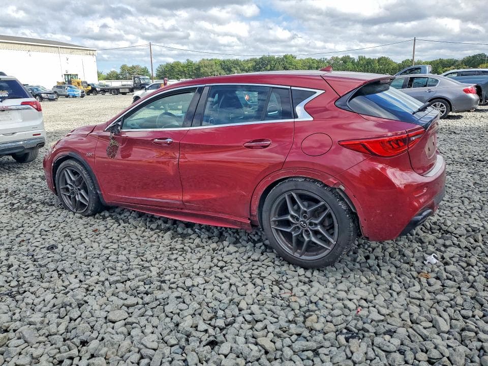 2017 INFINITI QX30 BASE 2
