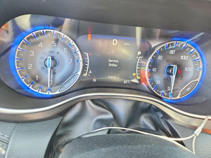 2018 CHRYSLER PACIFICA LIMITED 9