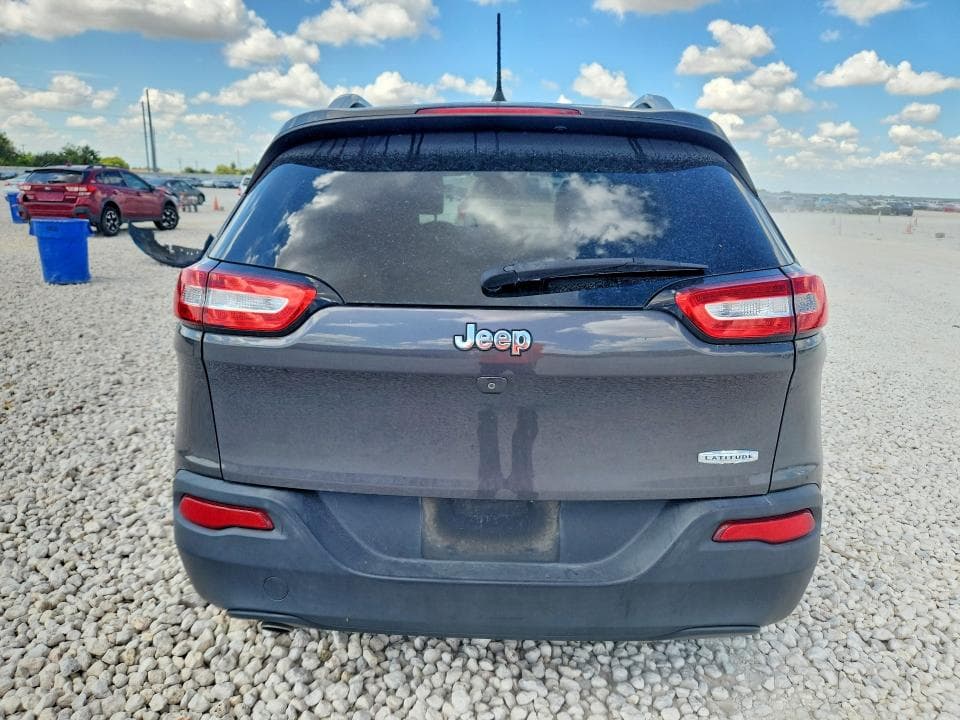 2018 JEEP CHEROKEE LATITUDE PLUS 6