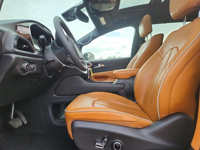 2023 CHRYSLER PACIFICA HYBRID PINNACLE 7