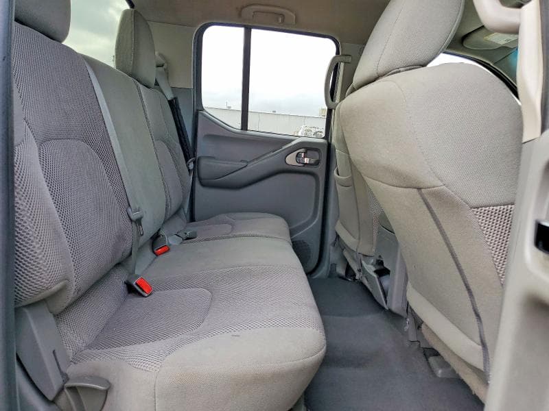 2019 NISSAN FRONTIER SV 10