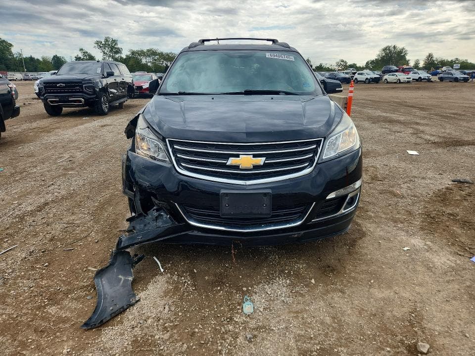 2017 CHEVROLET TRAVERSE LT 5