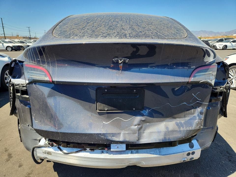 2023 TESLA MODEL Y 6