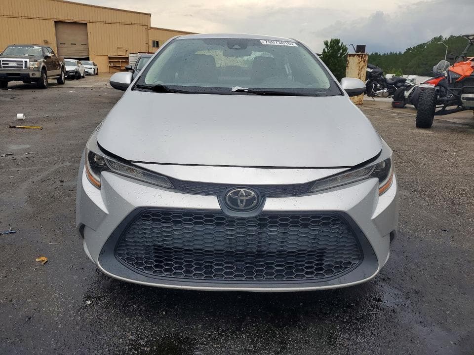 2022 TOYOTA COROLLA LE 5
