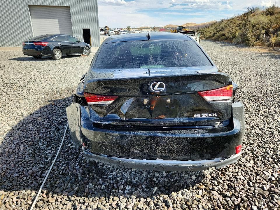 2017 LEXUS IS 200T 6
