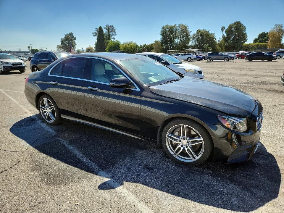 2017 MERCEDES-BENZ E 300 4