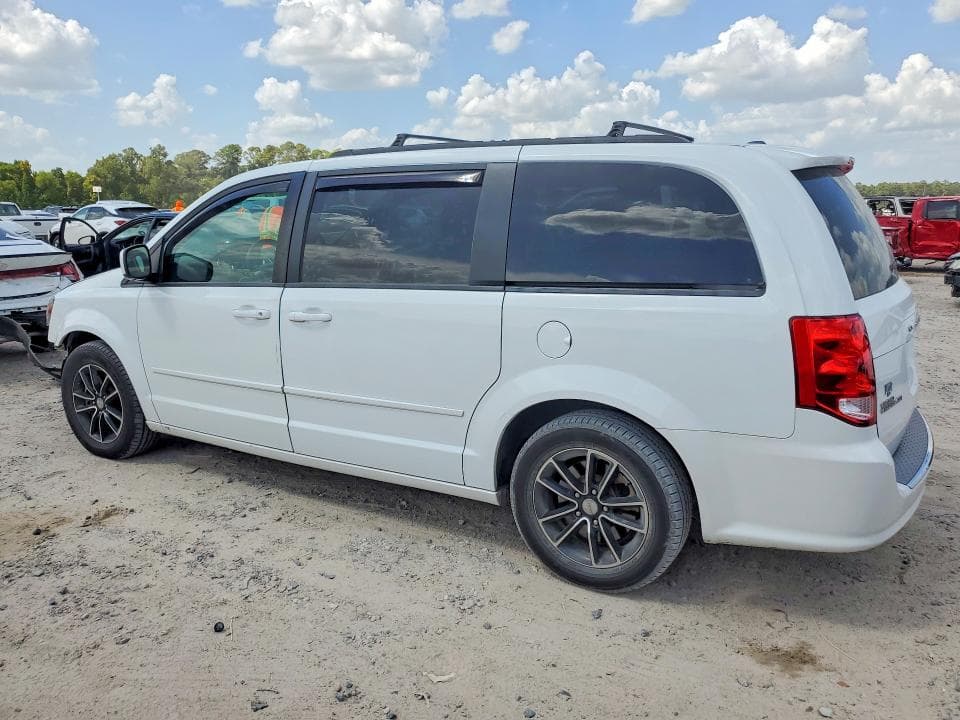 2017 DODGE GRAND CARAVAN GT 2