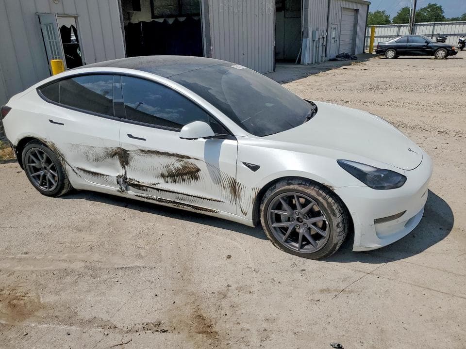2022 TESLA MODEL 3 4