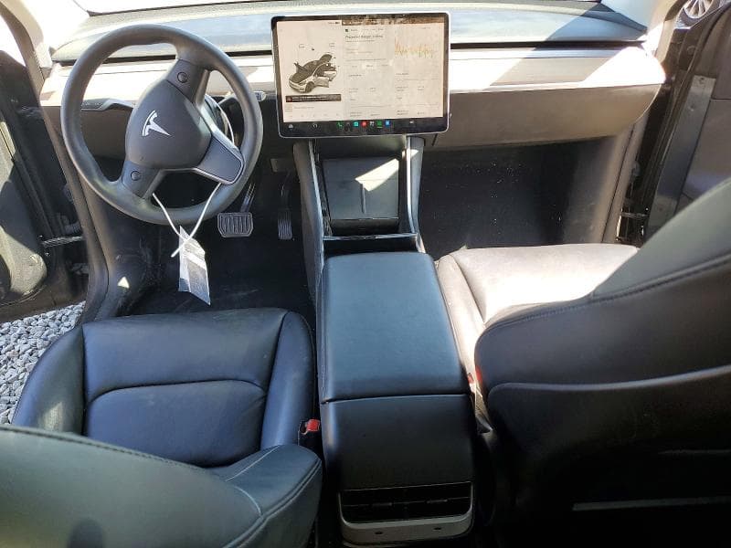 2020 TESLA MODEL Y 8
