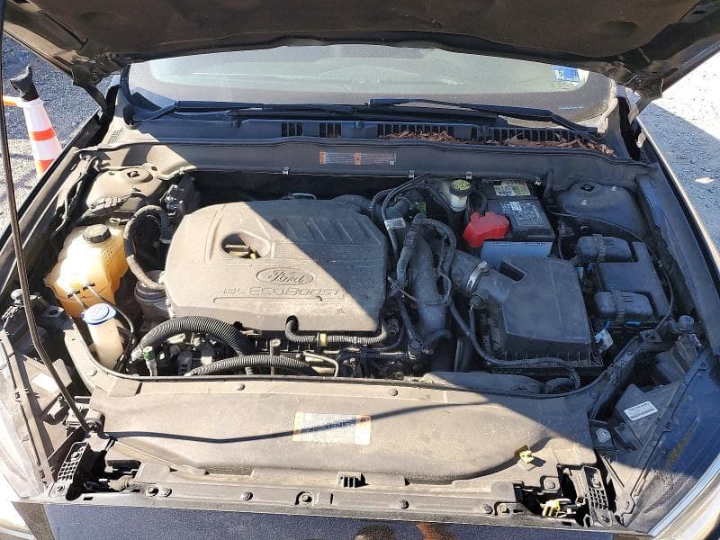 2018 FORD FUSION SE 11