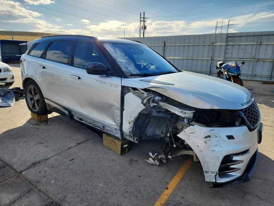 2020 LAND ROVER RANGE ROVER VELAR R-DYNAMIC S 4