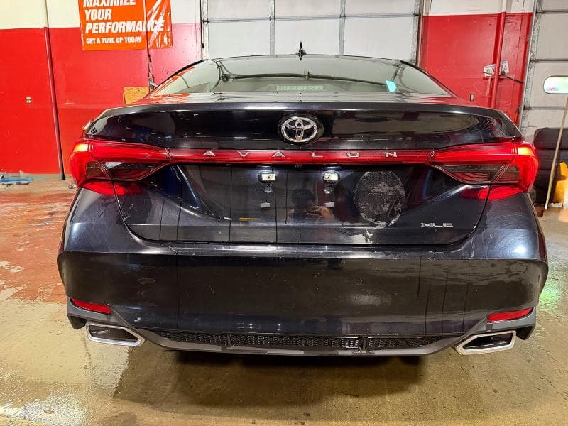2022 TOYOTA AVALON XLE 14