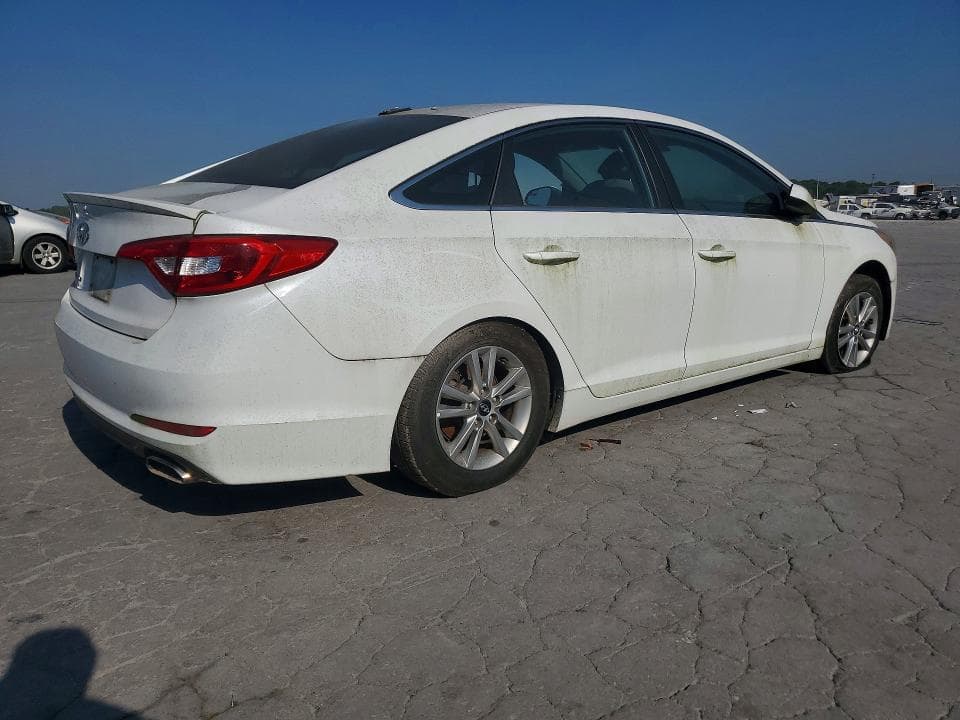 2017 HYUNDAI SONATA SE 3
