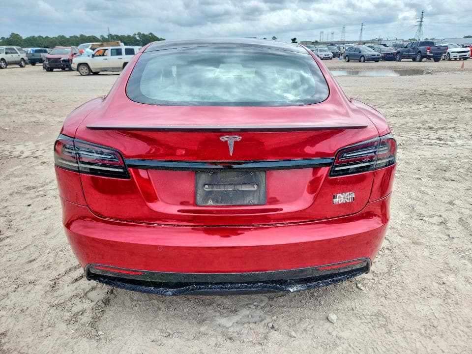 2022 TESLA MODEL S 6