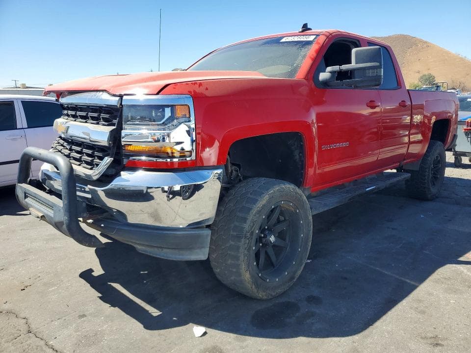 2018 CHEVROLET SILVERADO K1500 LT - 1
