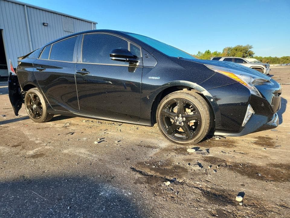 2017 TOYOTA PRIUS FOUR TOURING 4